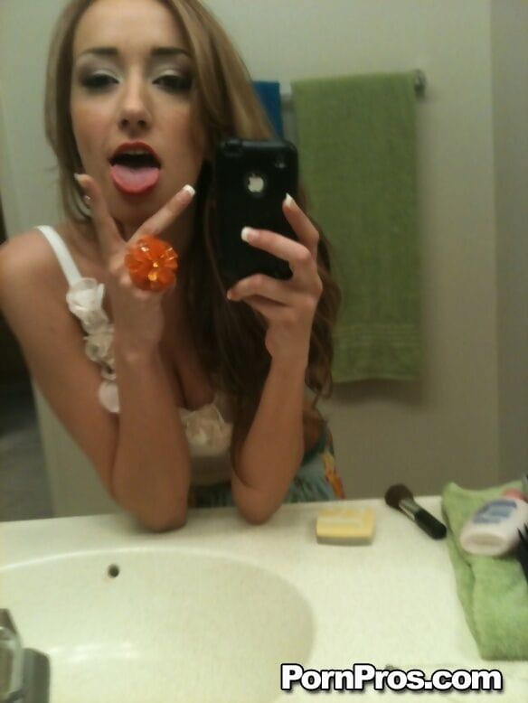 Teen cutie Victoria Rae Black taking naked selfies in bathroom mirror page 1