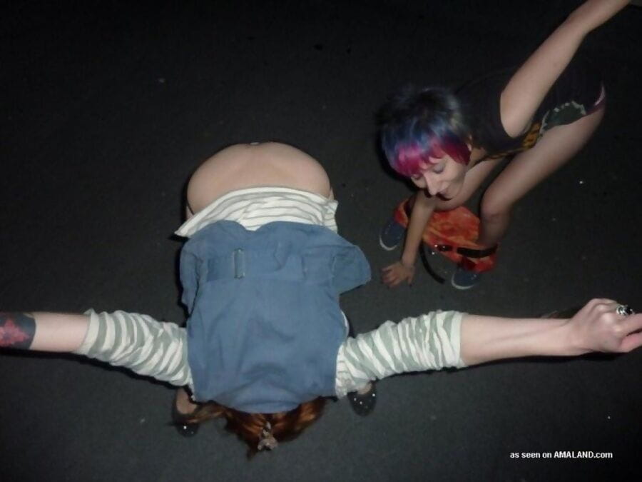 Amateur punk lesbians posing wild in the streets - part 3687 page 1