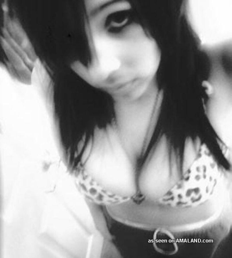 Sexy amateur emo babes teasing their lovers - part 2045 page 1