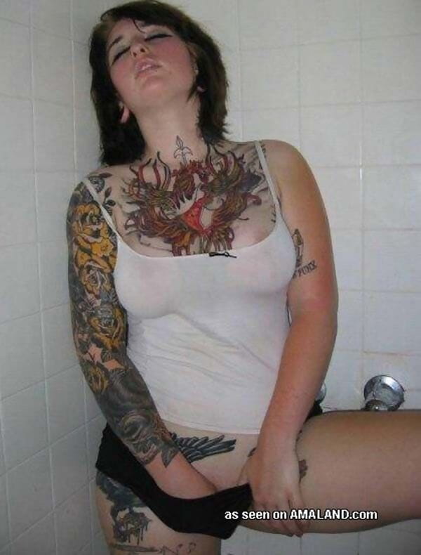 Pictures of scene babes showing off their tats and piercings - part 3430 page 1
