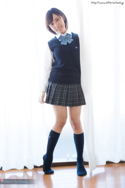 Japanese schoolgirl uncups natural tits after flashing cotton underwear