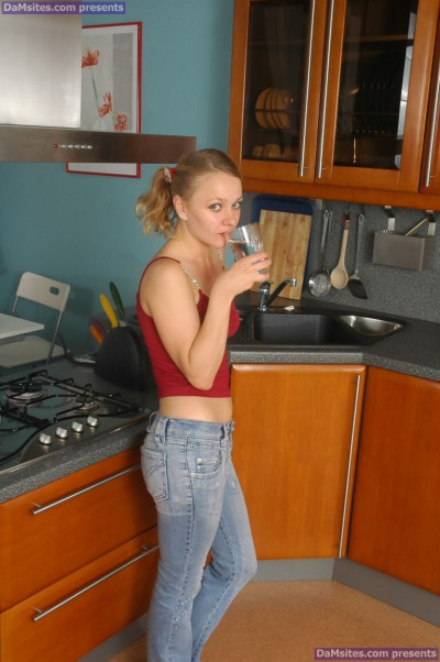 Skinny young amateur Rita gets hot doggystyle fuck & give head in the kitchen