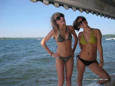 Compilation of bikiniclad girlfriends posing sexy outdoors - part 2102